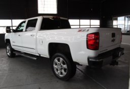 2016 Chevrolet Silverado 3500HD - Image 5