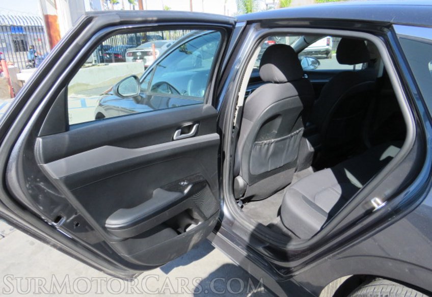 2021 Kia K5 - Image 26