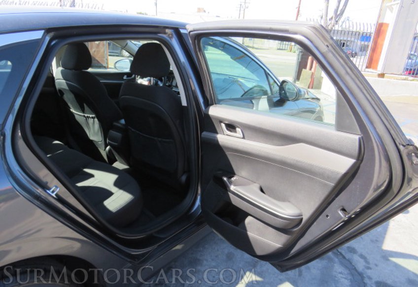 2021 Kia K5 - Image 27