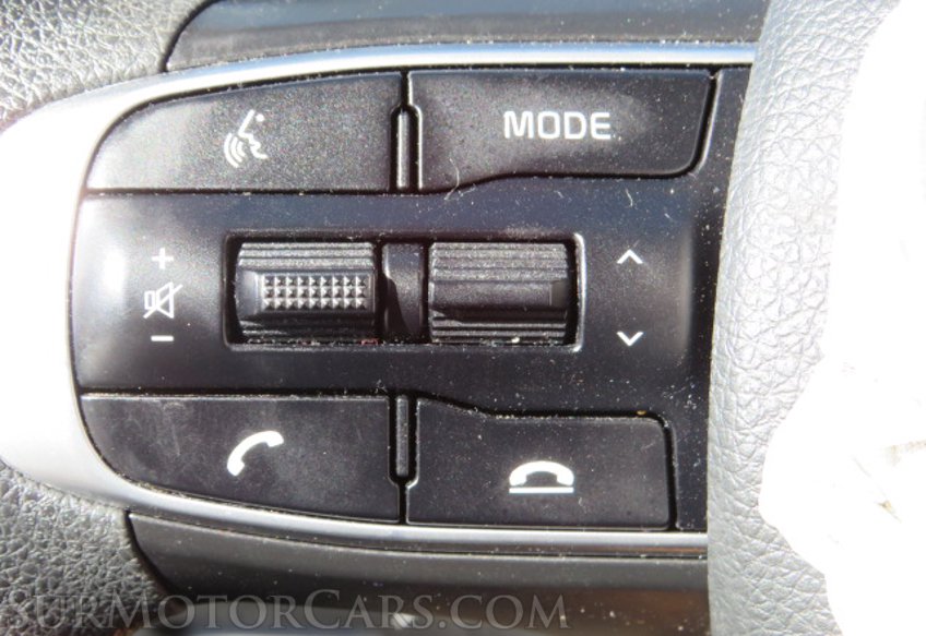 2021 Kia K5 - Image 40