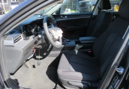 2021 Kia K5 - Image 23