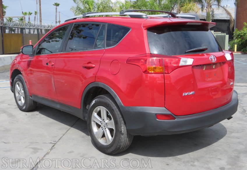 2015 Toyota RAV4 - Image 8