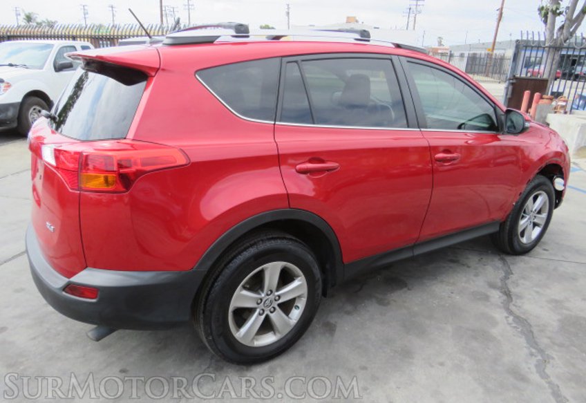 2015 Toyota RAV4 - Image 7