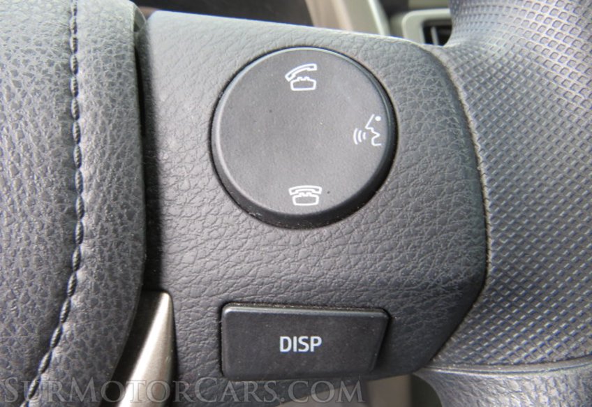 2015 Toyota RAV4 - Image 32