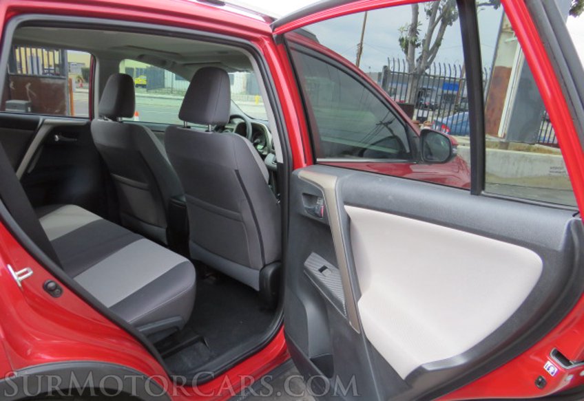 2015 Toyota RAV4 - Image 26