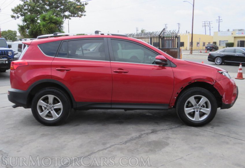 2015 Toyota RAV4 - Image 10