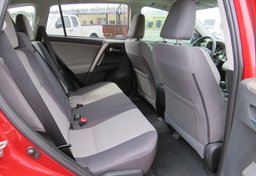 2015 Toyota RAV4 - Image 30