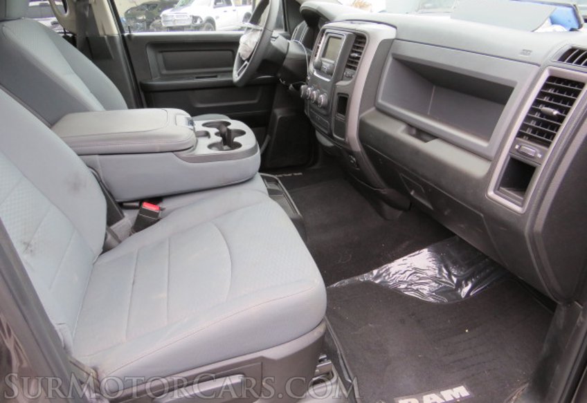 2019 Ram 1500 Classic - Image 25