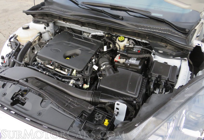 2020 Ford Escape - Image 44