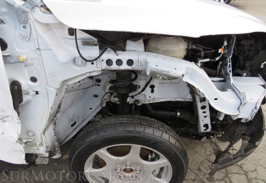 2020 Ford Escape - Image 40