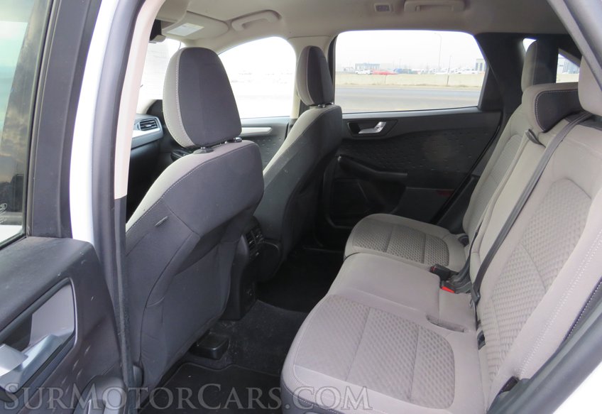 2020 Ford Escape - Image 26