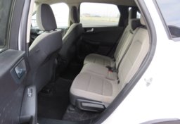 2020 Ford Escape - Image 27