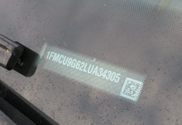 2020 Ford Escape - Image 46