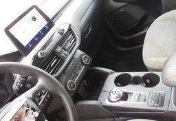 2020 Ford Escape - Image 29