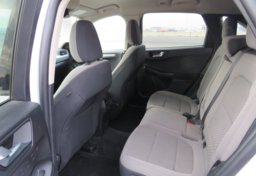 2020 Ford Escape - Image 26