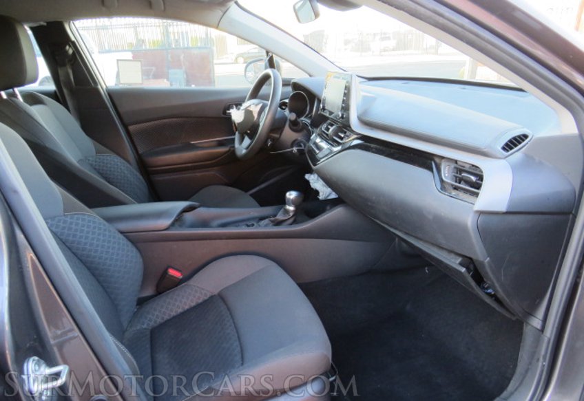 2020 Toyota C-HR - Image 22