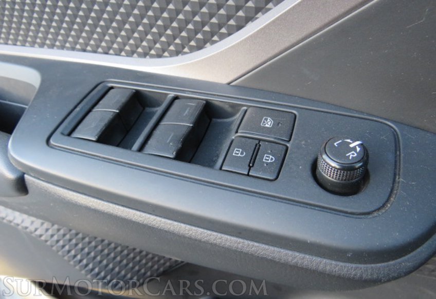 2020 Toyota C-HR - Image 35