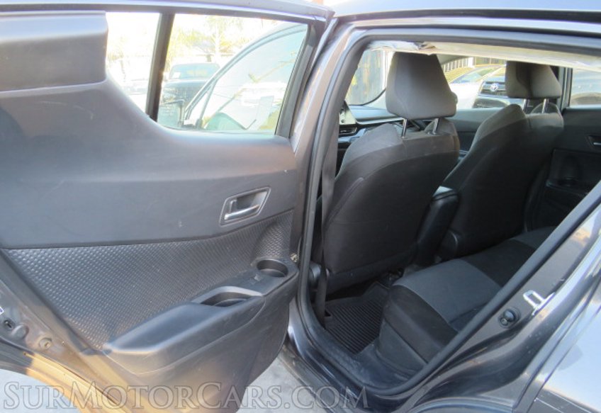 2020 Toyota C-HR - Image 19