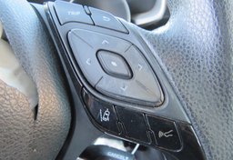 2020 Toyota C-HR - Image 38