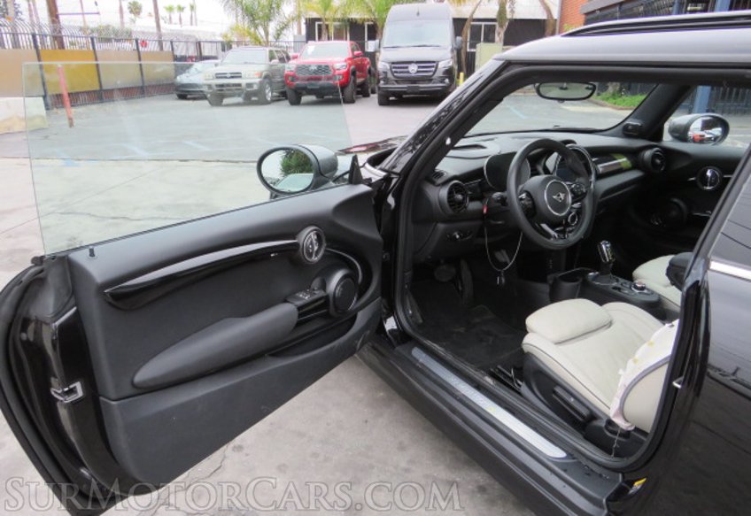 2021 Mini Hardtop Electric - Image 20