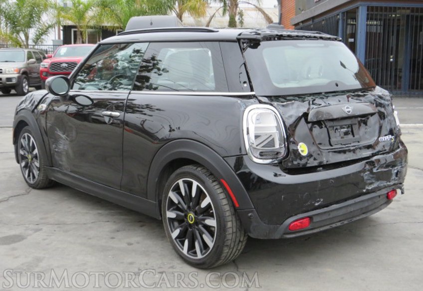 2021 Mini Hardtop Electric - Image 9