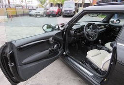 2021 Mini Hardtop Electric - Image 20