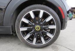 2021 Mini Hardtop Electric - Image 19