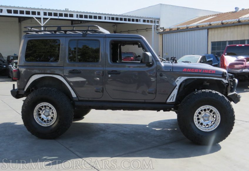 2020 Jeep Wrangler Unlimited - Image 12