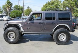 2020 Jeep Wrangler Unlimited - Image 4