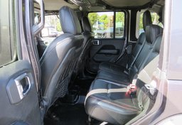 2020 Jeep Wrangler Unlimited - Image 16