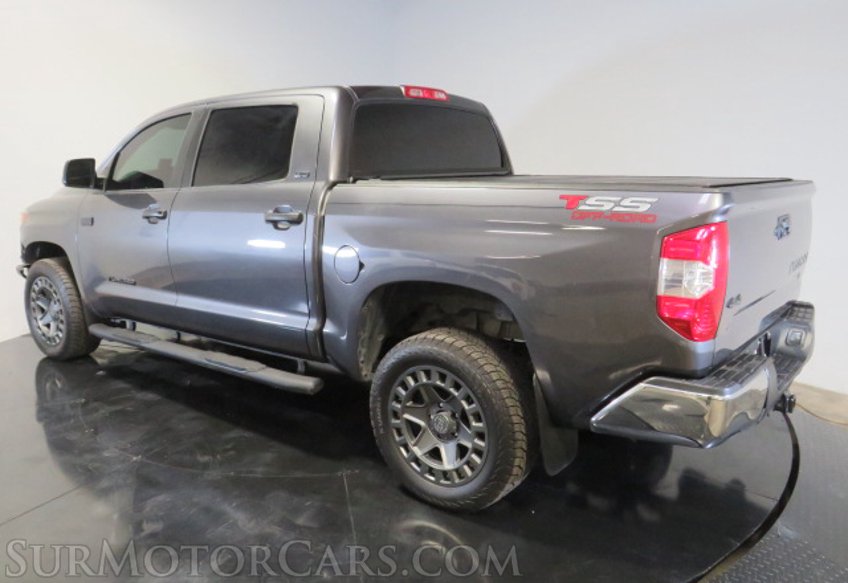 2019 Toyota Tundra - Image 9