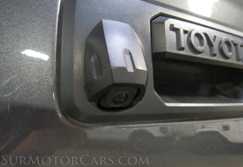 2019 Toyota Tundra - Image 20