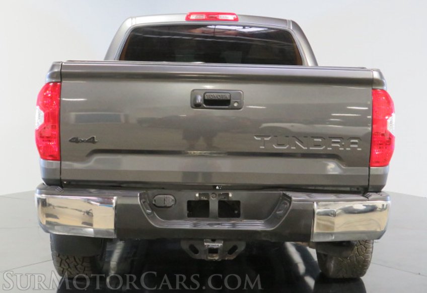 2019 Toyota Tundra - Image 11