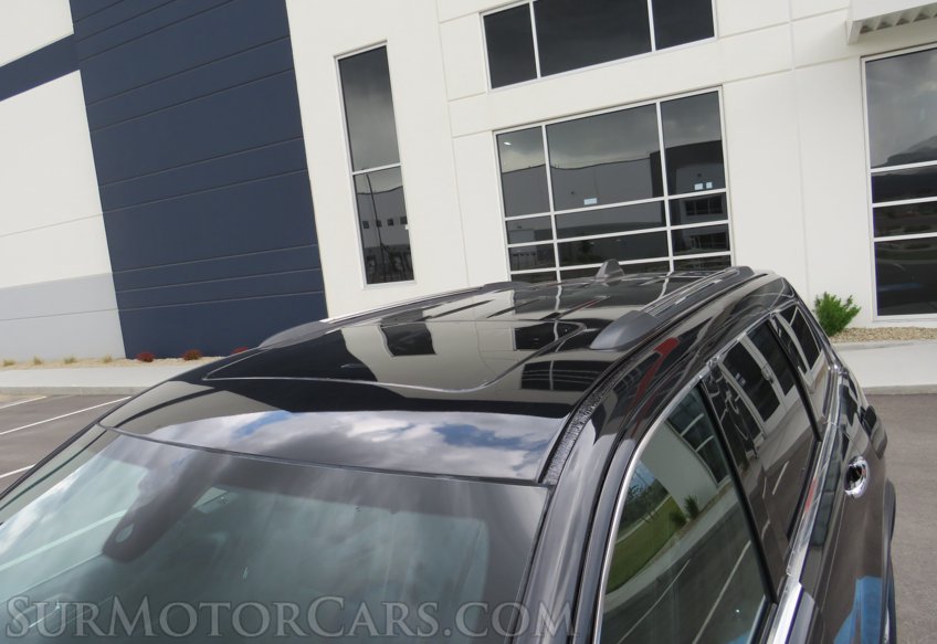 2017 Jeep Grand Cherokee - Image 23