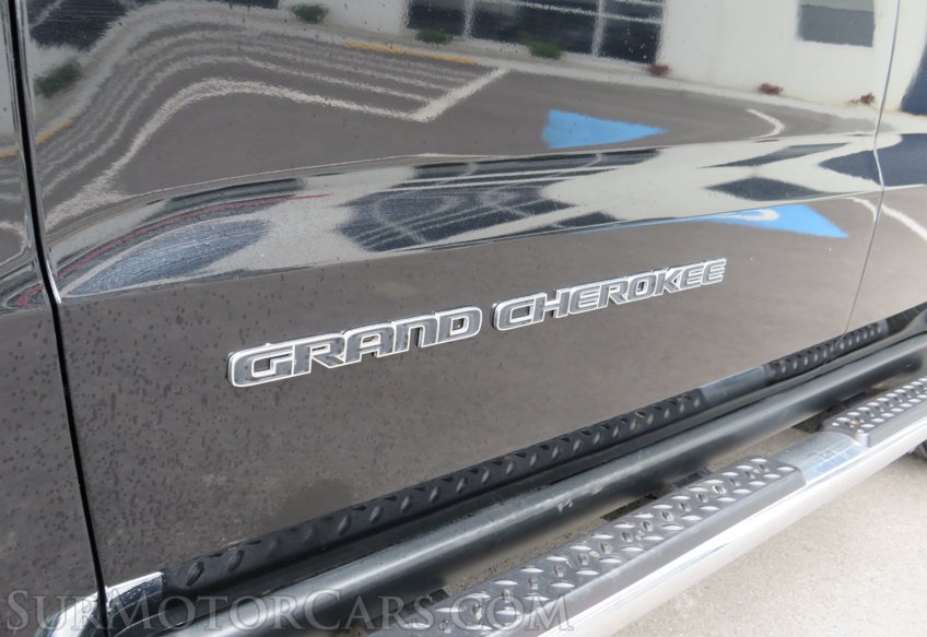 2017 Jeep Grand Cherokee - Image 34