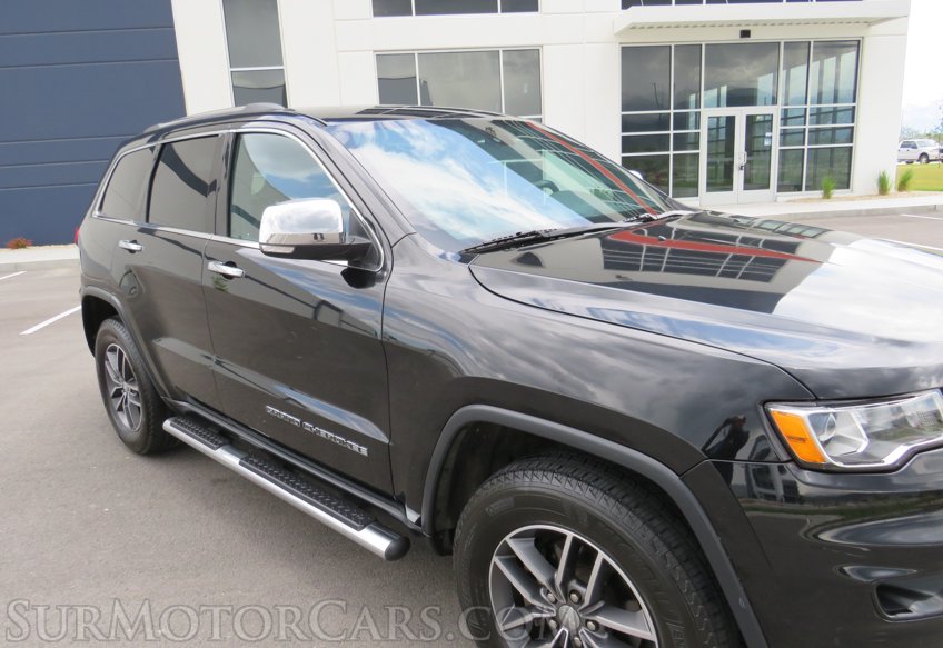 2017 Jeep Grand Cherokee - Image 20