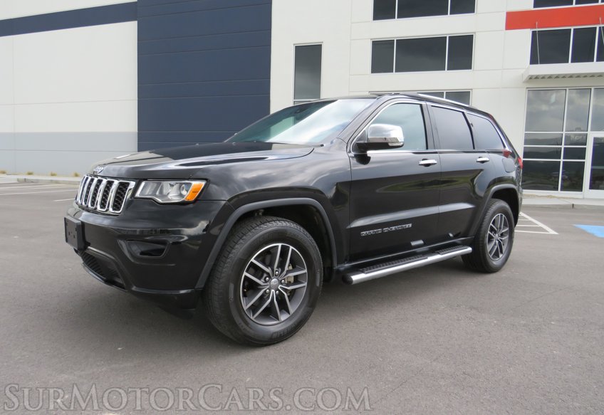 2017 Jeep Grand Cherokee - Image 8