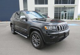 2017 Jeep Grand Cherokee - Image 5