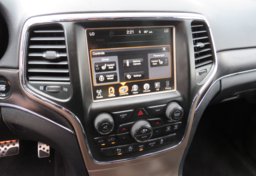 2017 Jeep Grand Cherokee - Image 48