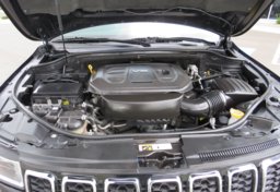 2017 Jeep Grand Cherokee - Image 74