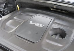 2017 Jeep Grand Cherokee - Image 72