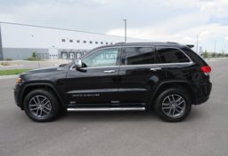 2017 Jeep Grand Cherokee - Image 14