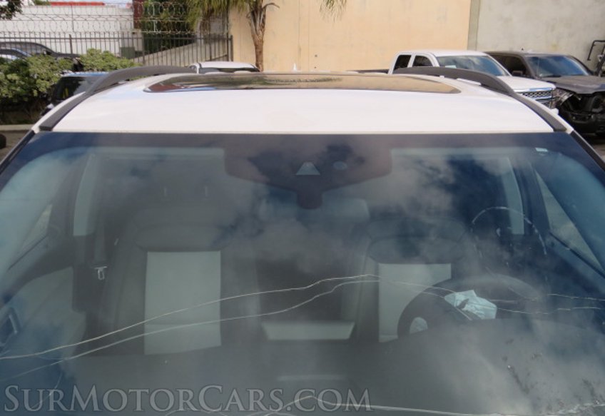 2022 Ford Explorer - Image 15