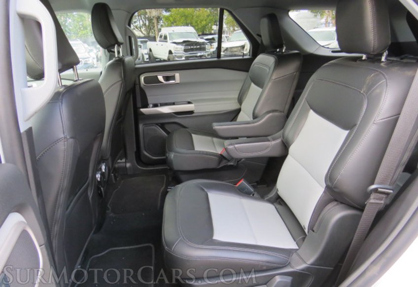 2022 Ford Explorer - Image 29