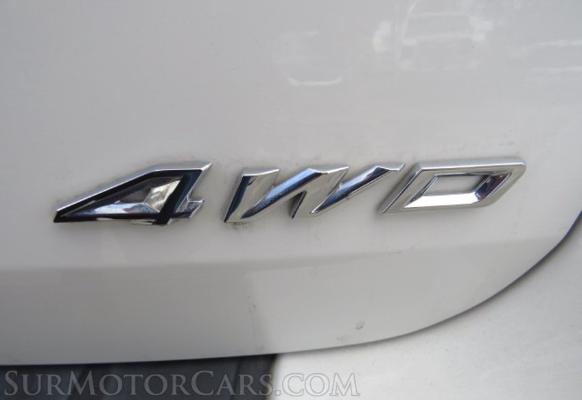 2022 Ford Explorer - Image 17