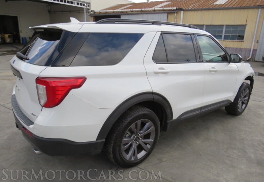 2022 Ford Explorer - Image 8