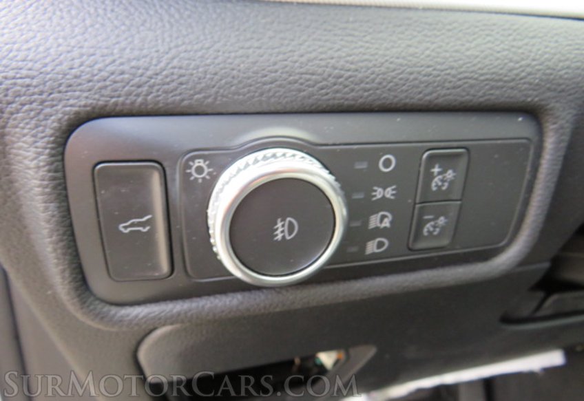 2022 Ford Explorer - Image 44