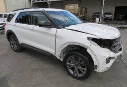 2022 Ford Explorer - Image 4