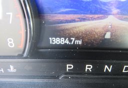 2022 Ford Explorer - Image 35