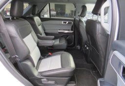 2022 Ford Explorer - Image 23